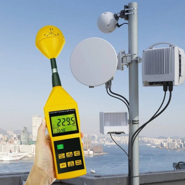 Compact Tri-Axis RF Field Strength Meter & Electromagnetic Radiation Tester 10Mhz to 8Ghz w/ Alarm and Tripod Mounting - Image 7