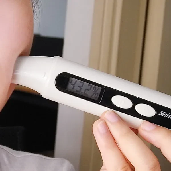 Skin & Facial Moisture Analyzer with LCD Monitor - Image 2