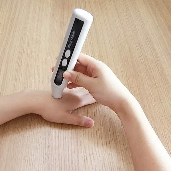 Skin & Facial Moisture Analyzer with LCD Monitor - Image 3