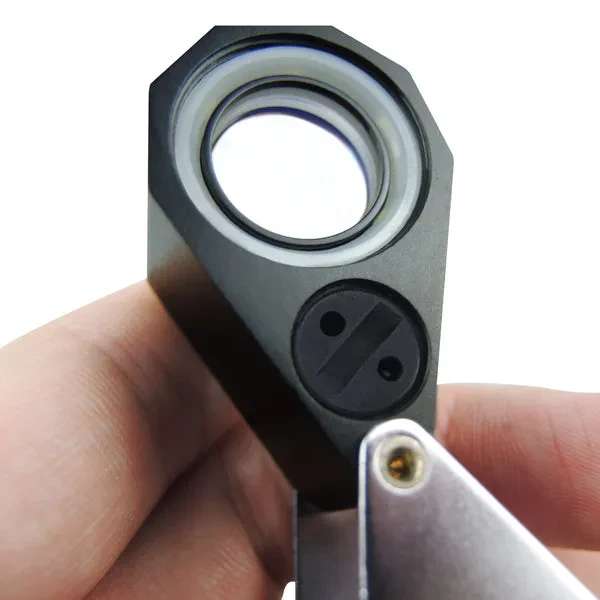 Jeweler Loupe with LED Light (30X, 21mm) - Image 6
