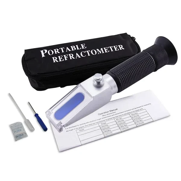 Handheld Clinical Refractometer with ATC, 0-12g/dl - Image 6